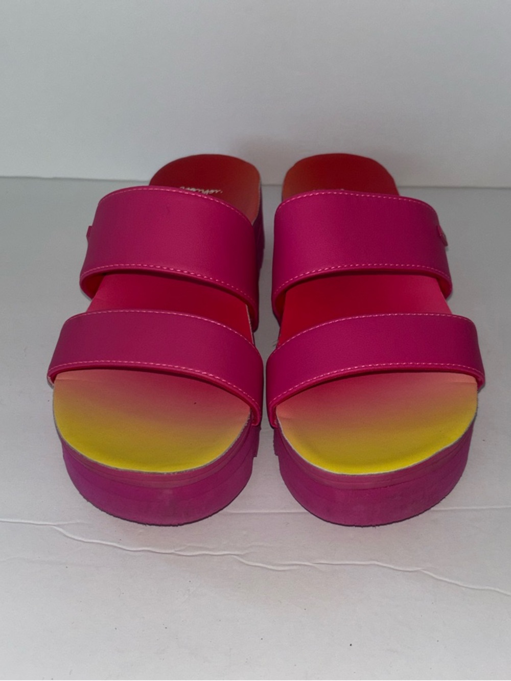 Reef Pink Banded Horizon Hi Sandals Women’s size 7